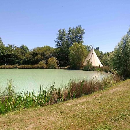 Shanti Lac Cabanes Gites Insolites Et Espace Bien-Etre Bordeaux Berson エクステリア 写真